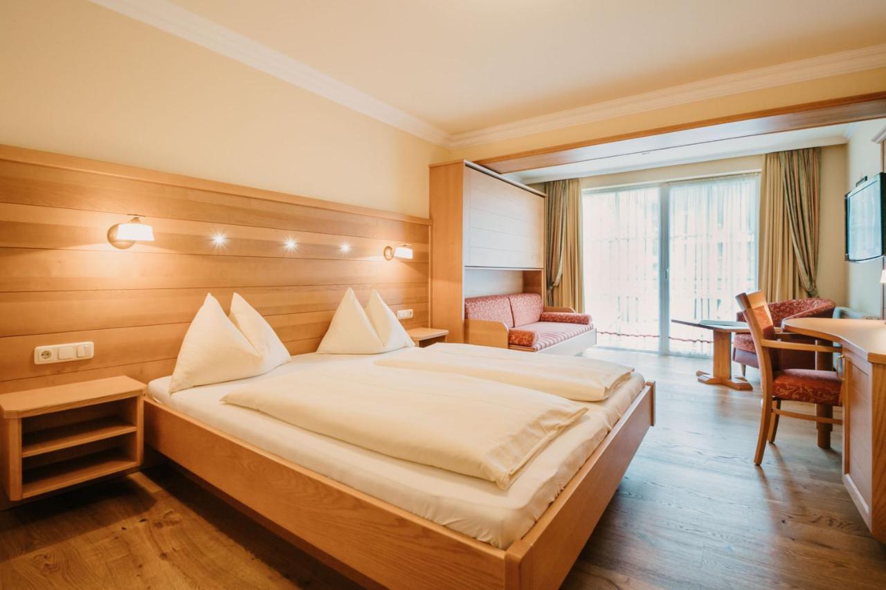 Hotel Guggenberger ไคลนาร์ล ภายนอก รูปภาพ