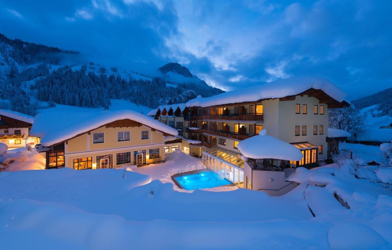 Hotel Guggenberger ไคลนาร์ล ภายนอก รูปภาพ