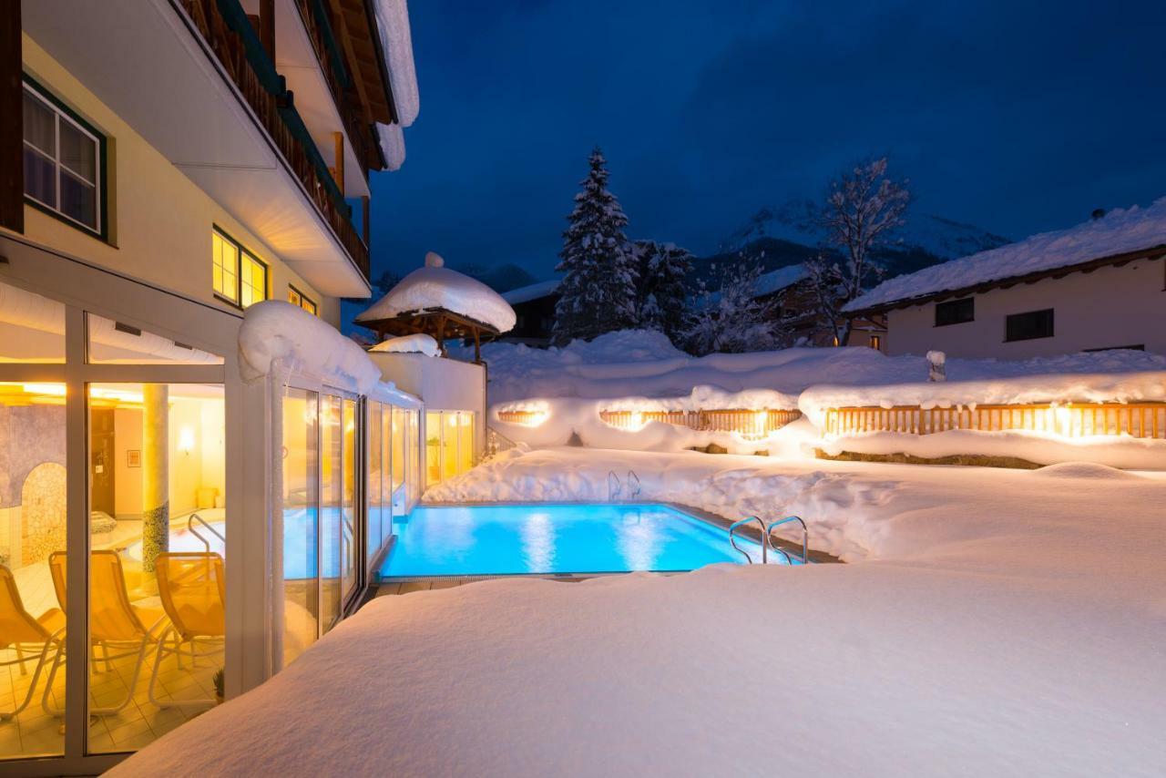 Hotel Guggenberger ไคลนาร์ล ภายนอก รูปภาพ